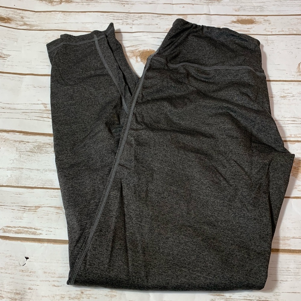 🎉SALE!!! Compression legging w/pocket - M